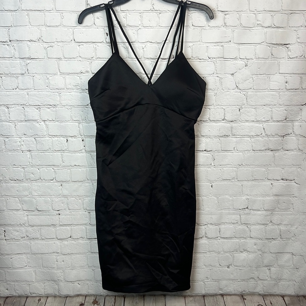 Sequin Hearts Black Strappy Bodycon Dress Juniors Sizes 1 & 13 - Picture 2 of 6